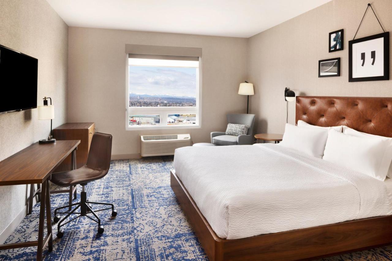 Four Points By Sheraton Calgary Airport Екстер'єр фото